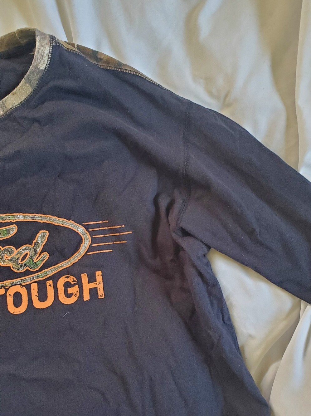 Realtree By Buckhorn River 'Built Ford Tough' Long-Sleeved T-Shirt, Size XL - Picture 3 of 14